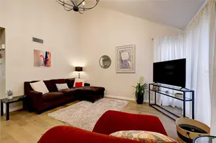 3696 Quiet Pond Ln, Sarasota, FL 34235 - Photo 10