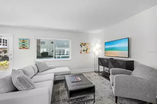 3751 S School Ave, Sarasota, FL 34239 - Photo 8