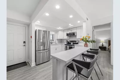 3751 S School Avenue #11, Sarasota, FL 34239 - Photo 10