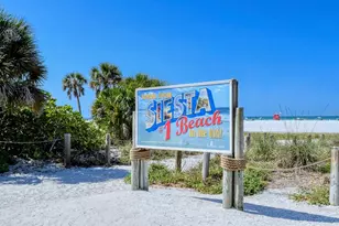 3751 S School Ave, Sarasota, FL 34239 - Photo 30