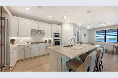 7675 Summerland Cove, Bradenton, FL 34202 - Photo 8