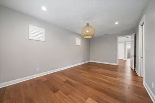 2207 Wisteria St, Sarasota, FL 34239 - Photo 52