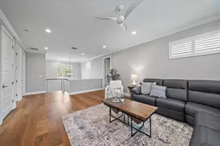 2207 Wisteria St, Sarasota, FL 34239 - Photo 40