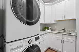 2207 Wisteria St, Sarasota, FL 34239 - Photo 16