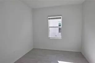 19039 Scallop Loop, Bradenton, FL 34211 - Photo 4