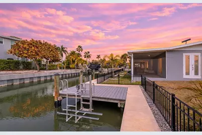 765 Saint Judes Drive N, Longboat Key, FL 34228 - Photo 2