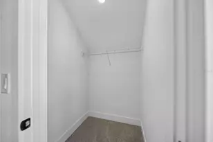 659 Maldives Trl, Sarasota, FL 34234 - Photo 48