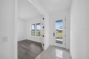 659 Maldives Trl, Sarasota, FL 34234 - Photo 54