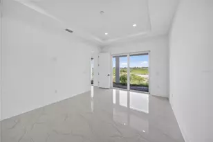 659 Maldives Trl, Sarasota, FL 34234 - Photo 18