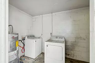 1645 Ave C NE, Winter Haven, FL 33881 - Photo 8