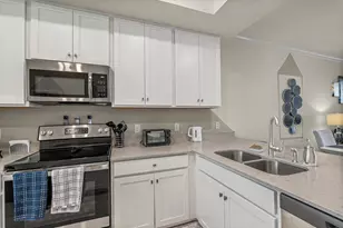 17810 Gawthrop Dr, Bradenton, FL 34211 - Photo 8