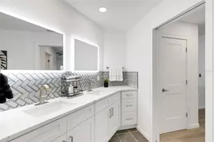 606 Marcus St, Venice, FL 34285 - Photo 26