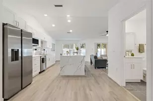 606 Marcus St, Venice, FL 34285 - Photo 6