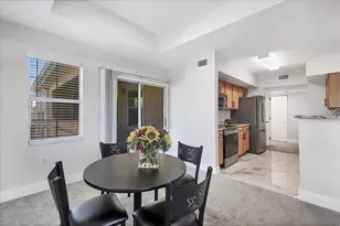 1155 Villagio Cir, Sarasota, FL 34237 - Photo 12