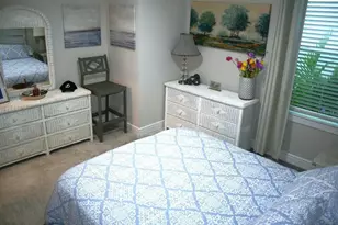 8323 Reefbay Cv, Parrish, FL 34219 - Photo 10