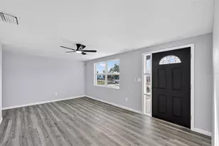 4086 Arrowhead Ave, Spring Hill, FL 34606 - Photo 4