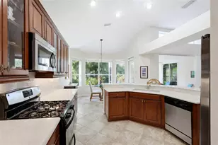 6411 Berkshire Pl, University Park, FL 34201 - Photo 14