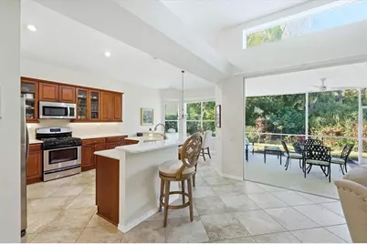 6411 Berkshire Place, University Park, FL 34201 - Photo 14