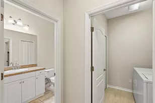 1635 White Breeze Cove, Bradenton, FL 34208 - Photo 16