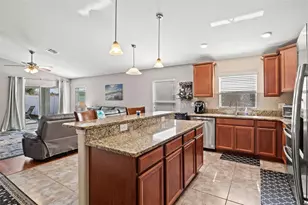 11021 Standing Stone Dr, Wimauma, FL 33598 - Photo 8