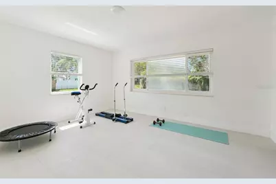 2335 Tropical Shores Drive SE, Saint Petersburg, FL 33705 - Photo 18