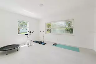 2335 Tropical Shores Dr SE, Saint Petersburg, FL 33705 - Photo 18