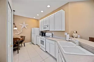 4040 Cascade Falls Dr, Sarasota, FL 34243 - Photo 22