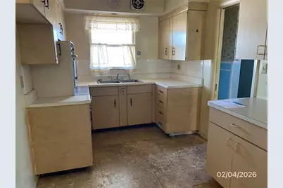 1708 Cambridge Drive, Venice, FL 34293 - Photo 6