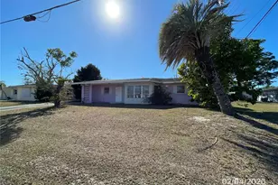 1708 Cambridge Dr, Venice, FL 34293 - Photo 1