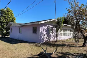 1708 Cambridge Dr, Venice, FL 34293 - Photo 4