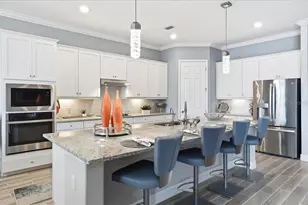 10900 Tarflower Dr, Venice, FL 34293 - Photo 8