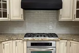 1330 Cherry St NE, Saint Petersburg, FL 33701 - Photo 40