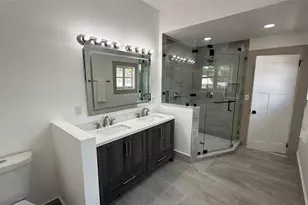 1330 Cherry St NE, Saint Petersburg, FL 33701 - Photo 52