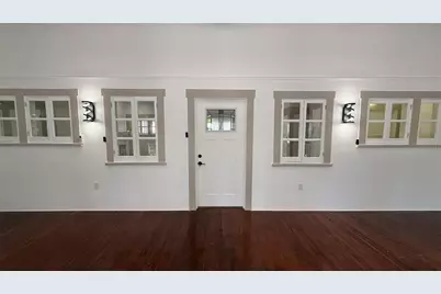 1330 Cherry Street NE, Saint Petersburg, FL 33701 - Photo 14