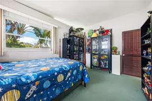 2225 Valencia Dr, Sarasota, FL 34239 - Photo 22