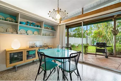 2225 Valencia Drive, Sarasota, FL 34239 - Photo 10