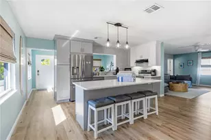 205 Haverkos Ct, Holmes Beach, FL 34217 - Photo 6