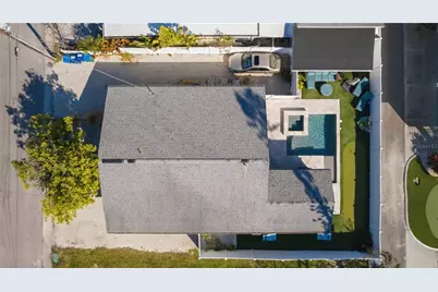 205 Haverkos Court, Holmes Beach, FL 34217 - Photo 48