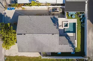 205 Haverkos Ct, Holmes Beach, FL 34217 - Photo 48