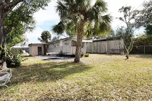 4821 Victoria Ave, Sarasota, FL 34233 - Photo 2