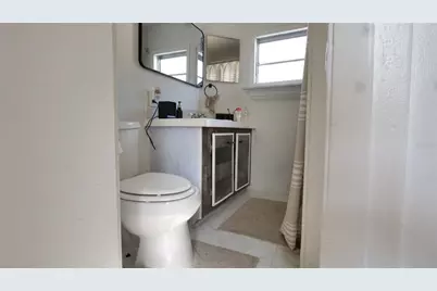 4881 Victoria Avenue, Sarasota, FL 34233 - Photo 14