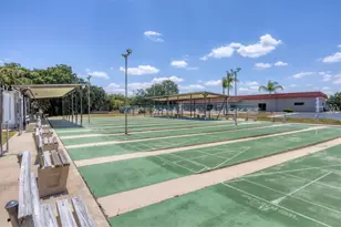 6710 36th Ave E, Palmetto, FL 34221 - Photo 32