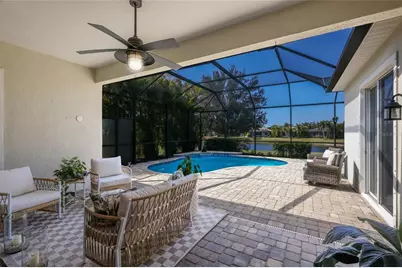 14335 Stirling Drive, Lakewood Ranch, FL 34202 - Photo 6