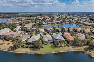14335 Stirling Dr, Lakewood Ranch, FL 34202 - Photo 38