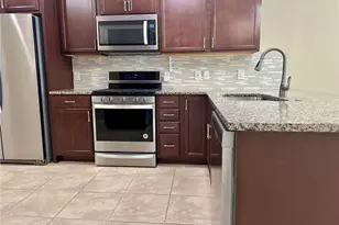17631 Camden Dr, Bradenton, FL 34202 - Photo 16