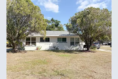 219 21st Street E #A, Bradenton, FL 34208 - Photo 4