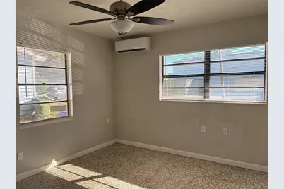 219 21st Street E #A, Bradenton, FL 34208 - Photo 12