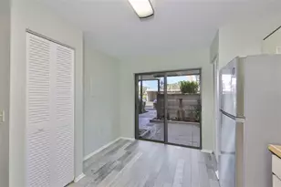 635 Woodlawn Dr, Bradenton, FL 34210 - Photo 6