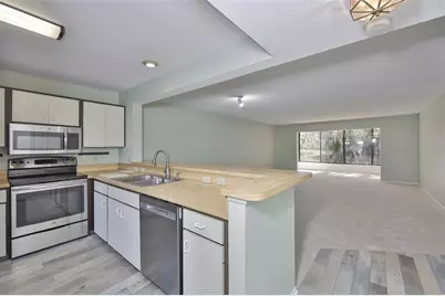 635 Woodlawn Drive #635, Bradenton, FL 34210 - Photo 8