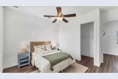 634 Key Royale Drive, Holmes Beach, FL 34217 - Photo 24